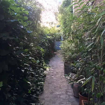 With Terrace Near Buttes-chaumont Appartamento